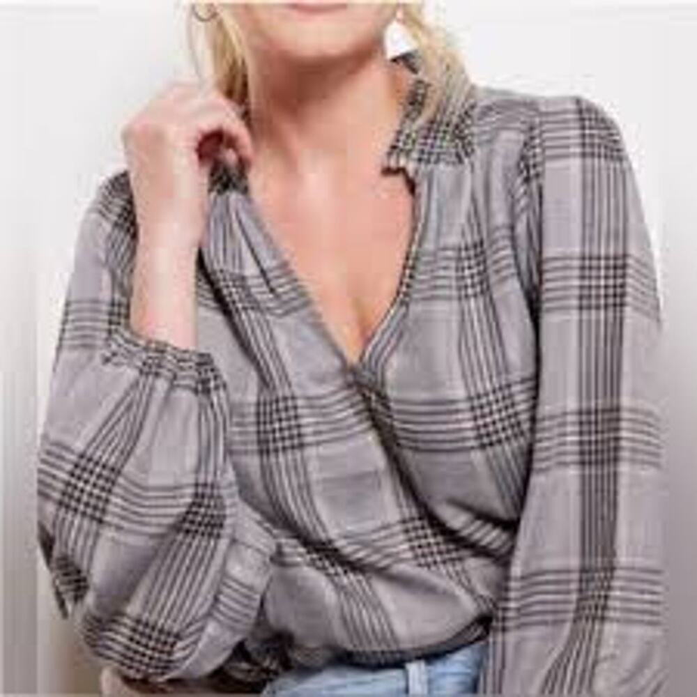 Evereve Declan Plaid Blouse Ruffle Neck Balloon Sleeve Womens Top Size Small